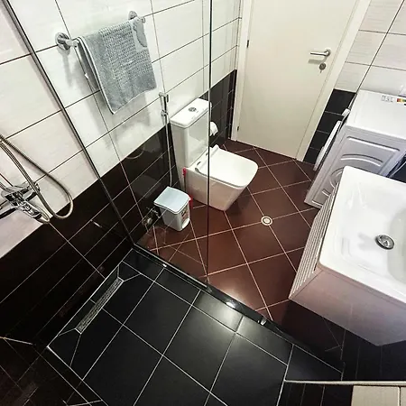 1338 Dave Apartment